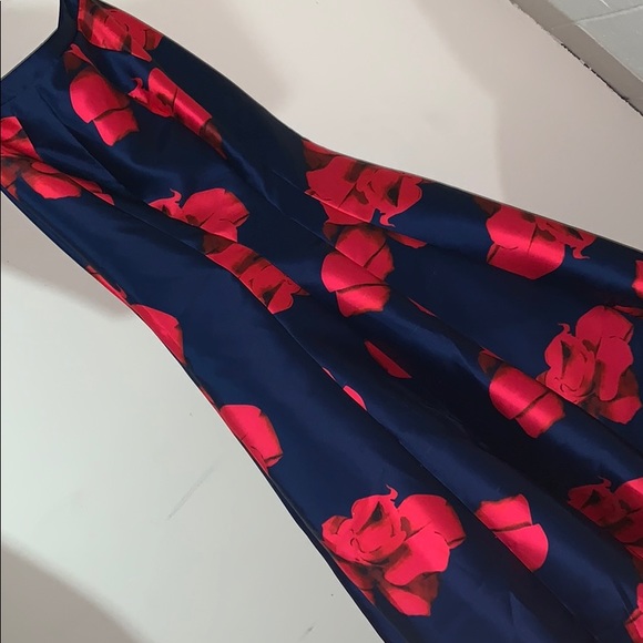 Two Piece Prom Dress - Picture 5 of 6